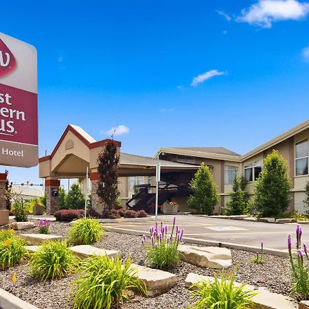 Best Western Plus Durham Hotel & Conference Centre Oshawa Exteriör bild